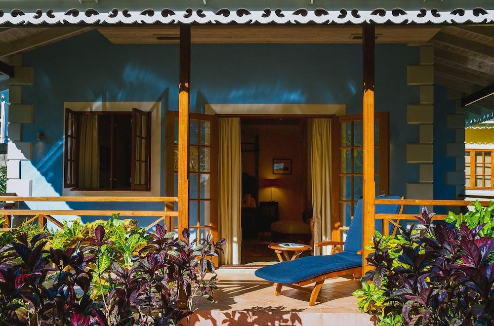 Bequia Beach Port Elizabeth エクステリア 写真